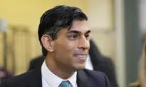UK’s Sunak Fined by Police for Failing to Wear Seatbelt in Social Media Video