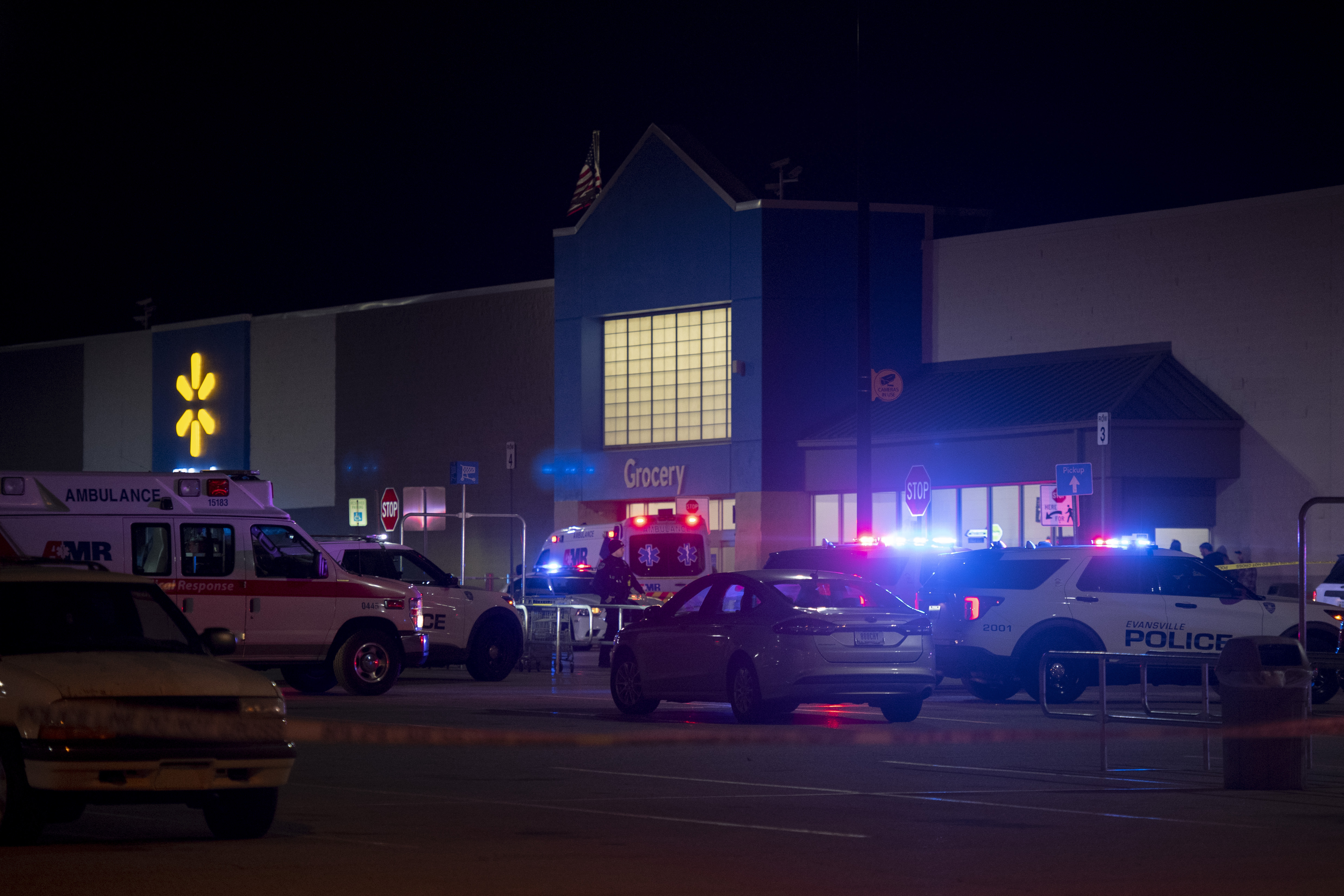 Walmart Shooting Victim's Mother: Gunman Threatened Daughter - Vimarsana News