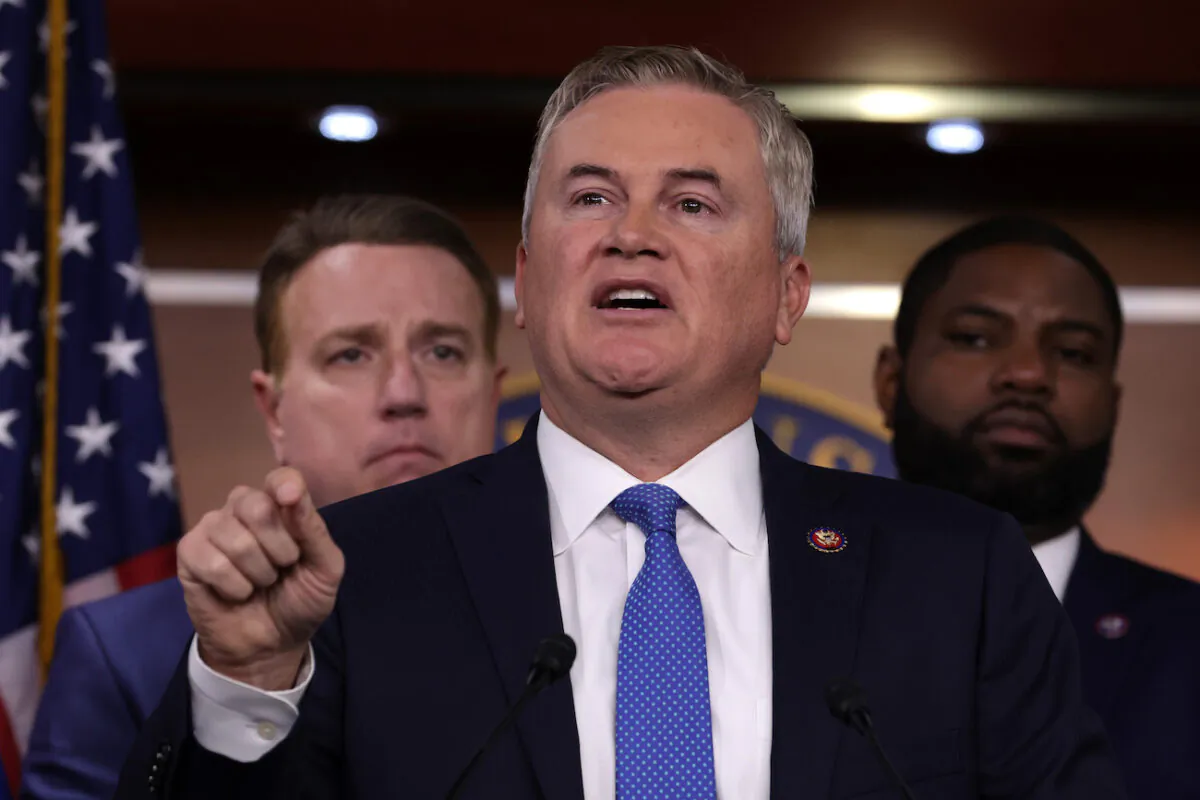 Flanked by House Republicans, U.S. Rep. James Comer (R-Ky.) speaks during a news conference at the U.S. Capitol in Washington, on Nov. 17, 2022. (Alex Wong/Getty Images)