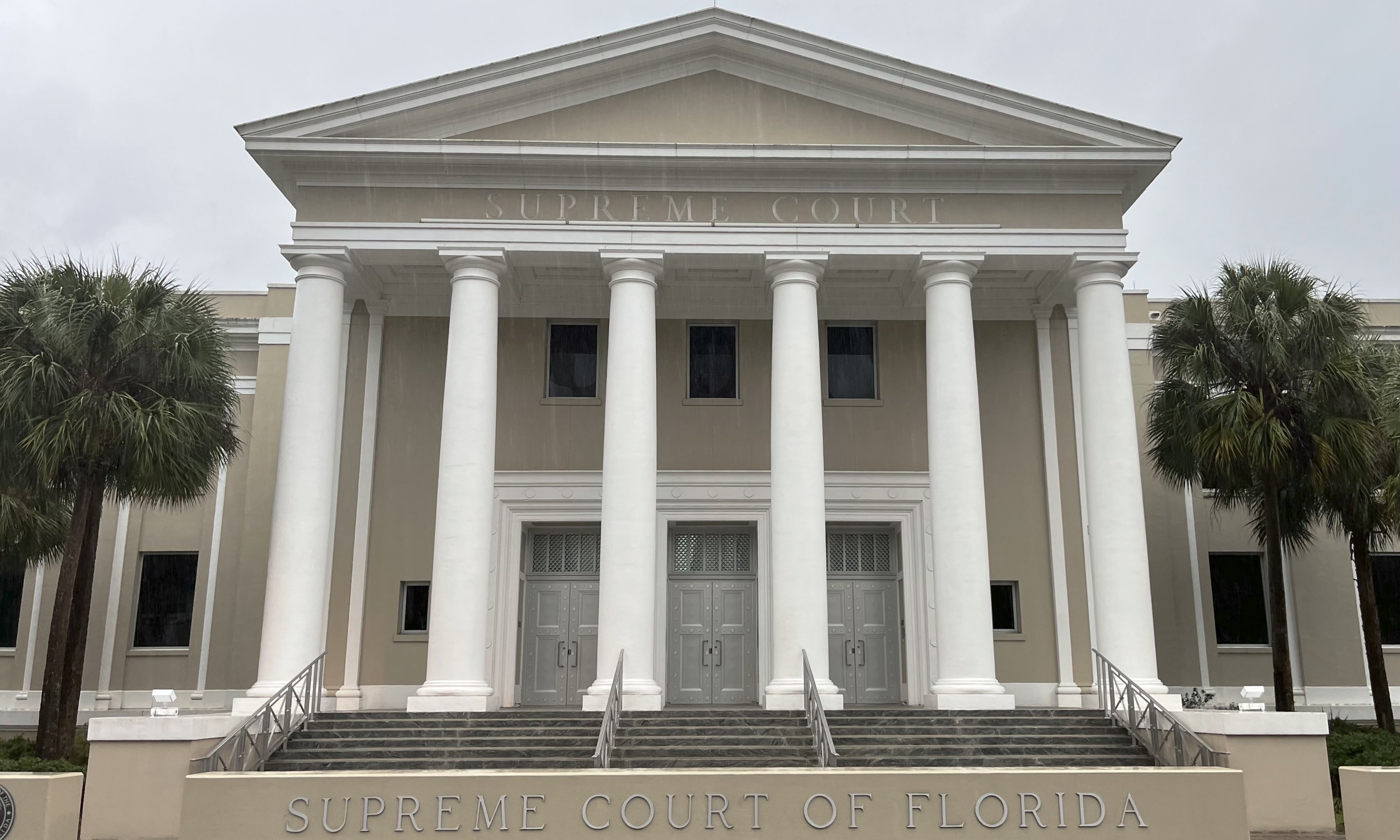 Florida Supreme Court Refuses to Stay Abortion Law - Vimarsana News