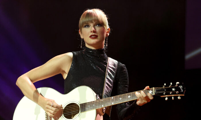 Heat Exhaustion Killed Taylor Swift Fan Attending Rio Concert, Forensics Report Says