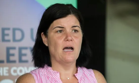 Woman Charged After Throwing Crepe at Northern Territory’s Chief Minister