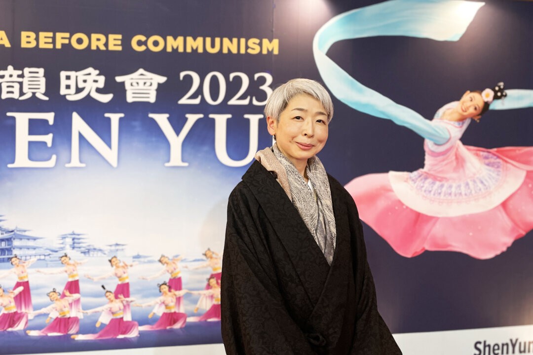 Ms. Ida Miki, a kimono designer, attends Shen Yun Performing Arts at the Shinjuku Bunka Center in Tokyo, Japan, on Jan. 24, 2023. (Ren Zihui/The Epoch Times)
