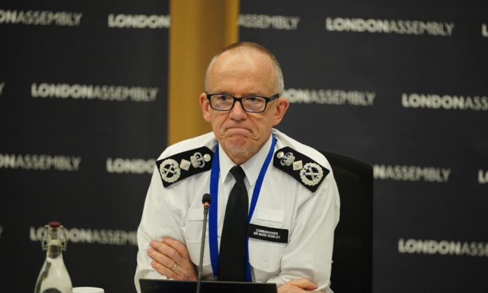 Calls to Remove Met Police Chief After ‘Openly Jewish’ Man Threatened With Arrest