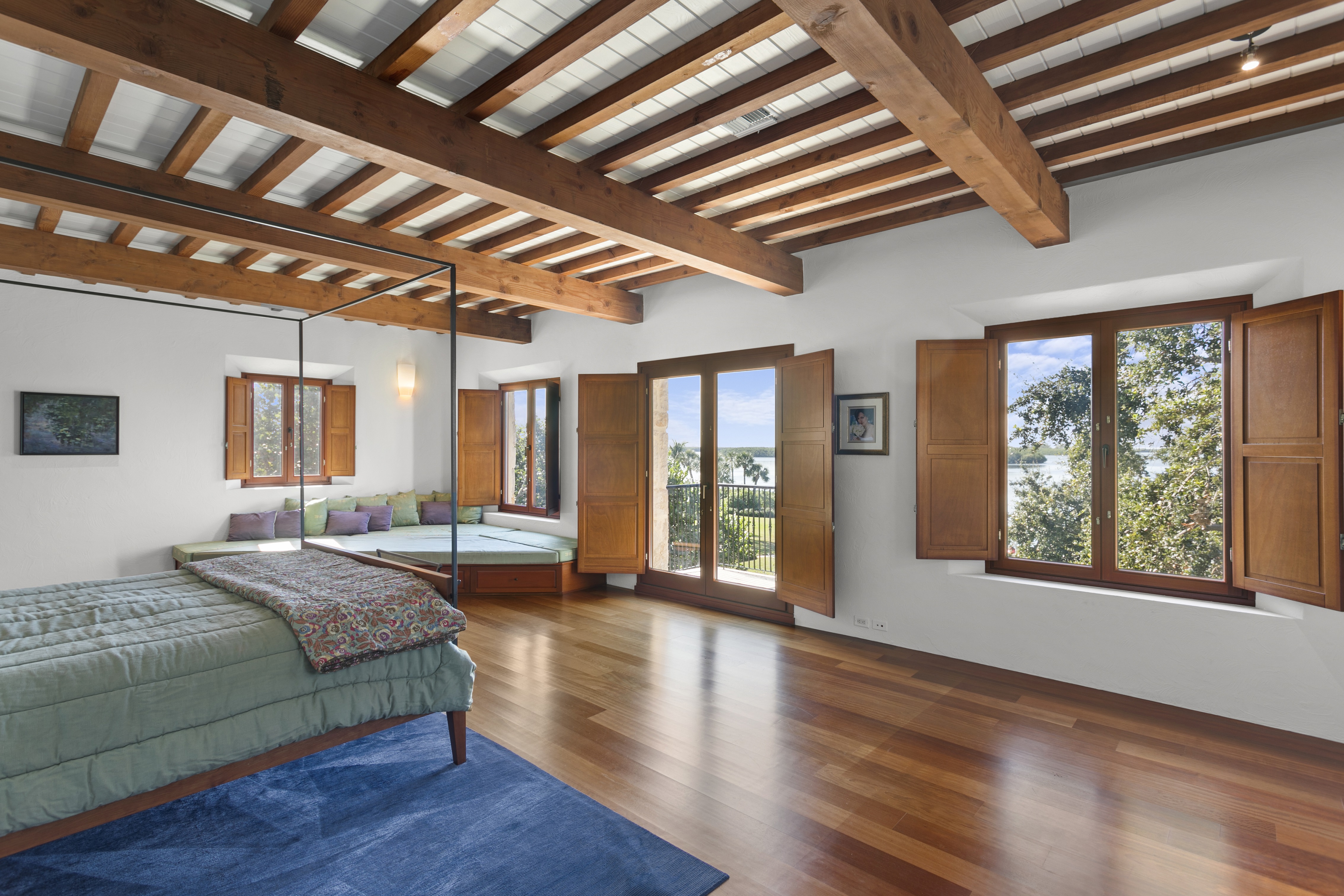 Oceanview 6