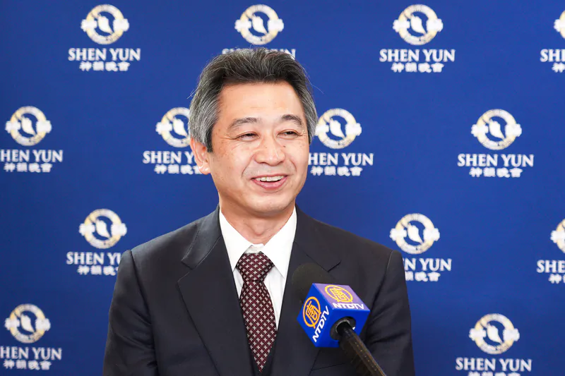 Mr. Hitomi Kazuhiro, a company president, attends Shen Yun Performing Arts at the Shinjuku Bunka Center in Tokyo, Japan, on Jan. 25, 2023. (Annie Gong/The Epoch Times)