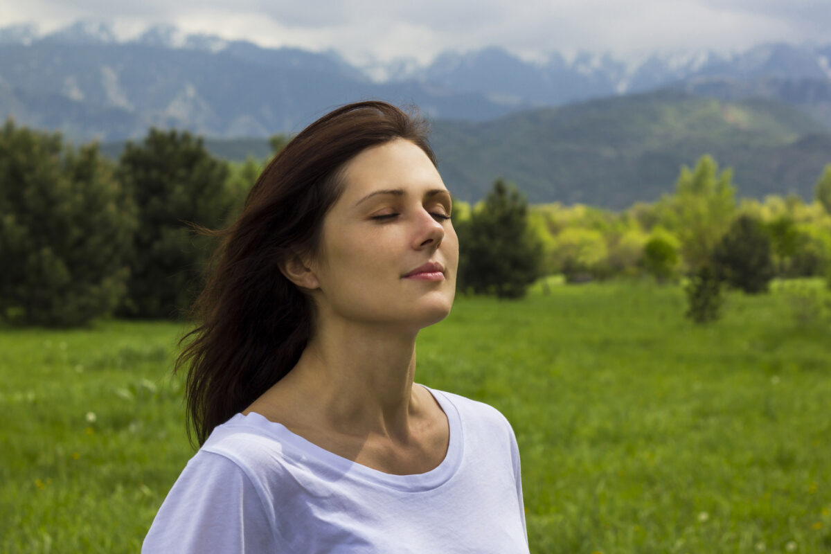 NextImg:3 Breathing Exercises to Calm the Brain, Reduce Stress and Cure Anxiety