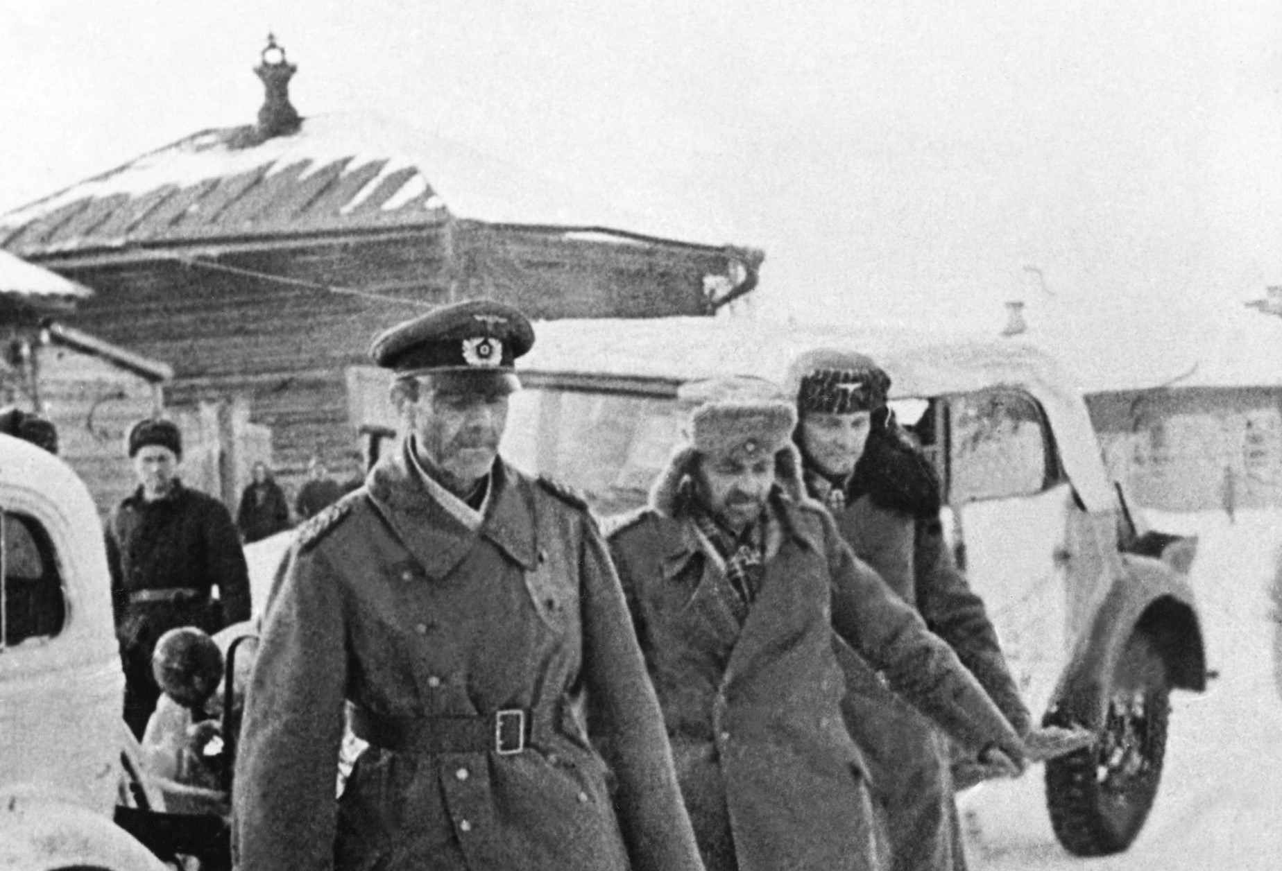 Book Review: 'Stalingrad Airlift 1942–43: The Luftwaffe's Broken Promise to Sixth Army' - Vimarsana News
