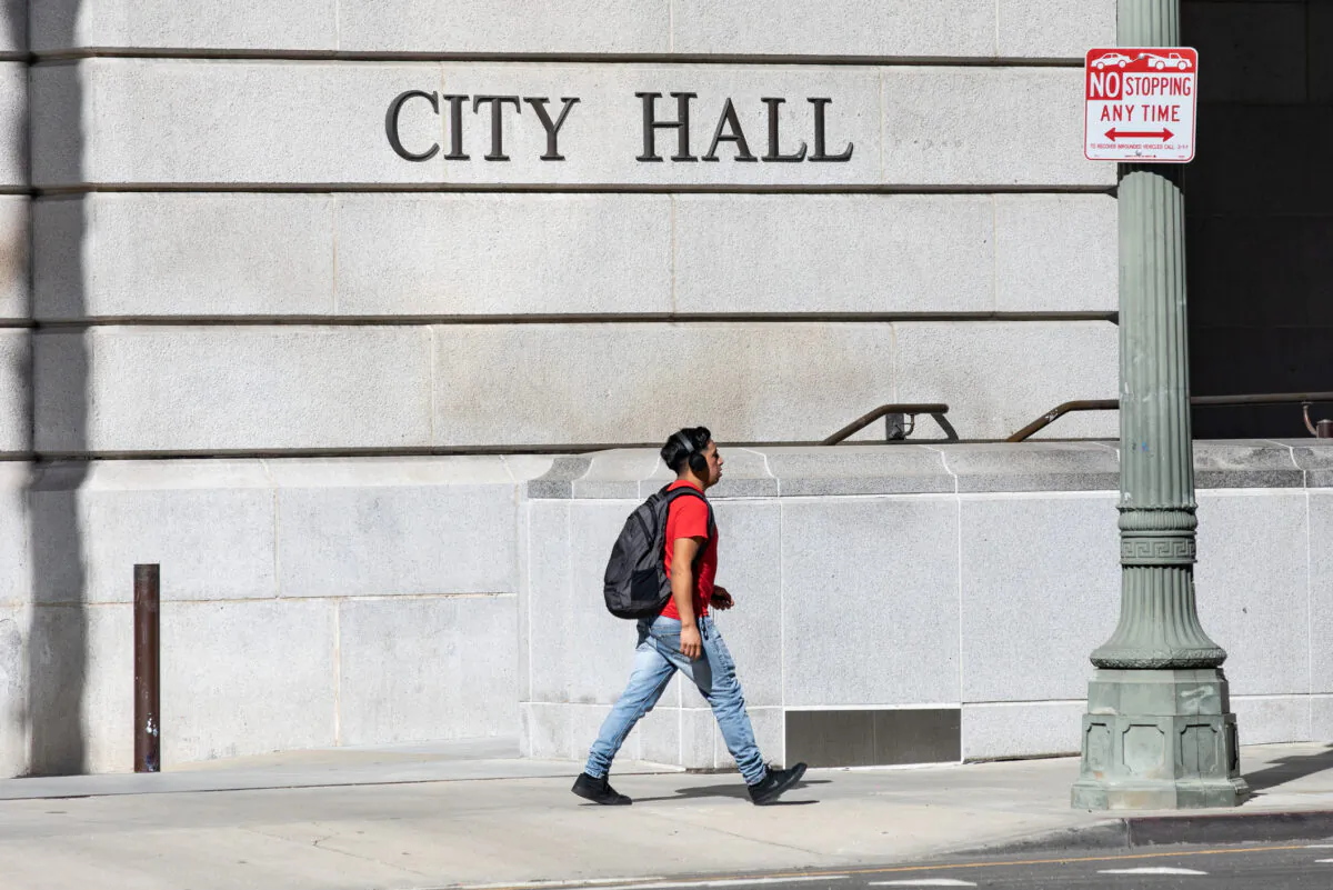 City Hall in Los Angeles, on Jan 27, 2023. (John Fredricks/The Epoch Times)