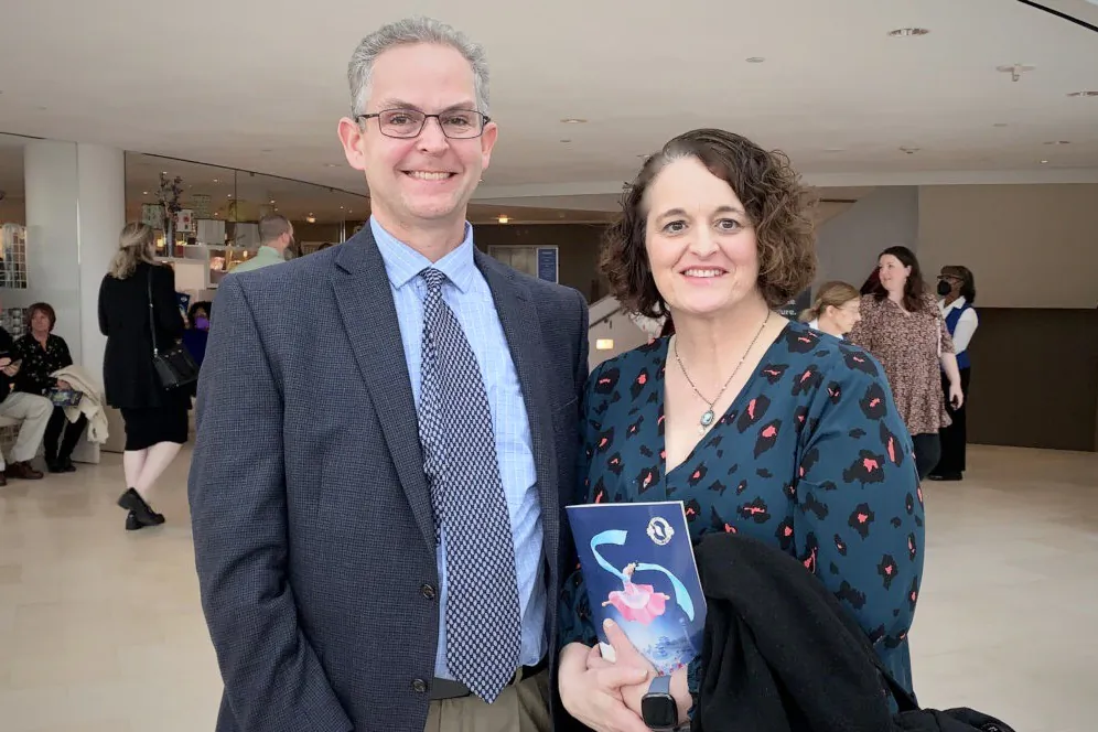 Michelle and Mark Covington enjoyed the Shen Yun Performing Arts matinee at the Kauffman Center for the Performing Arts, on Jan. 28, 2023. (Nancy Ma/The Epoch Times)