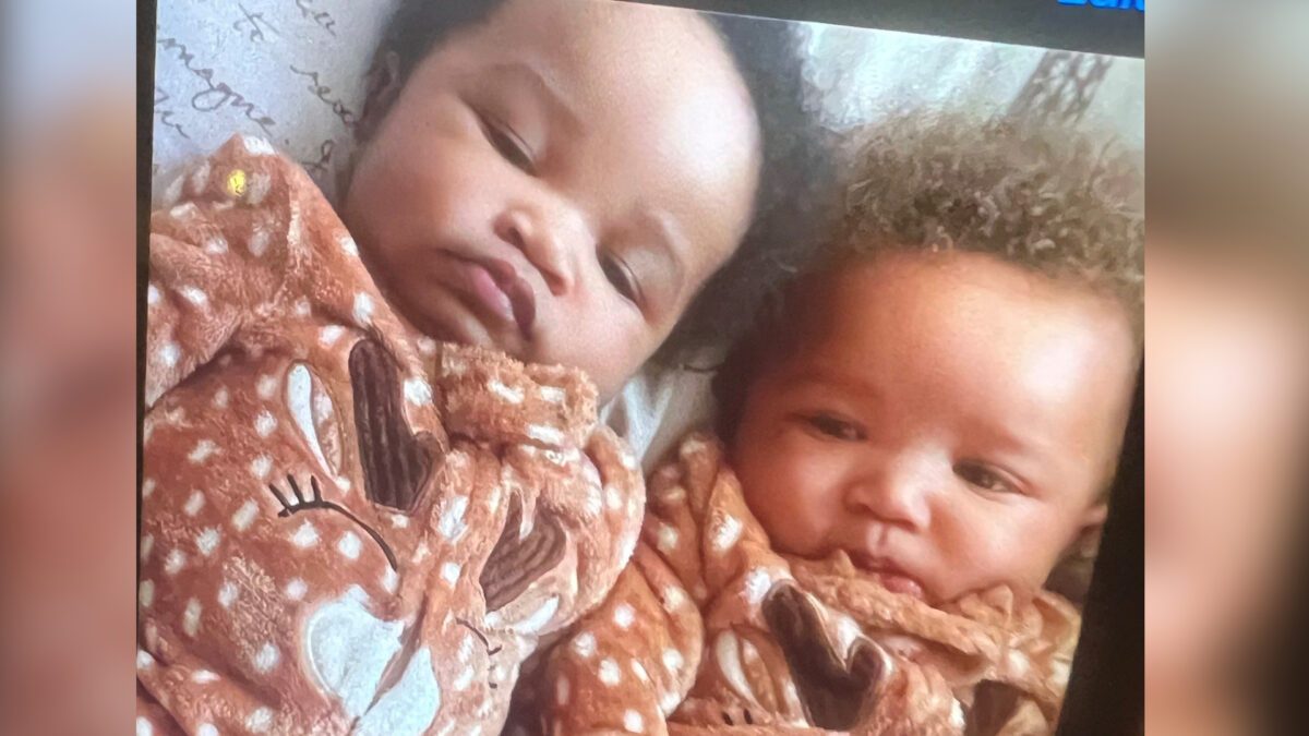 NextImg:Police: 1 of 2 Babies Recovered After Amber Alert Has Died