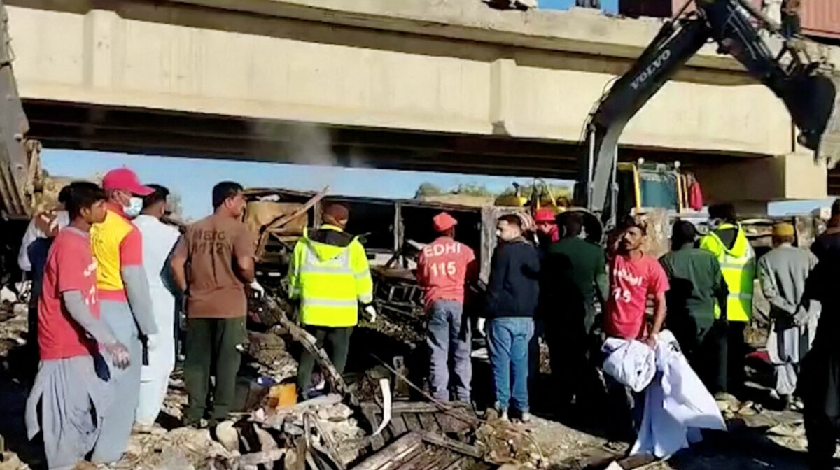 NextImg:Bus Crash in Southern Pakistan Kills at Least 41