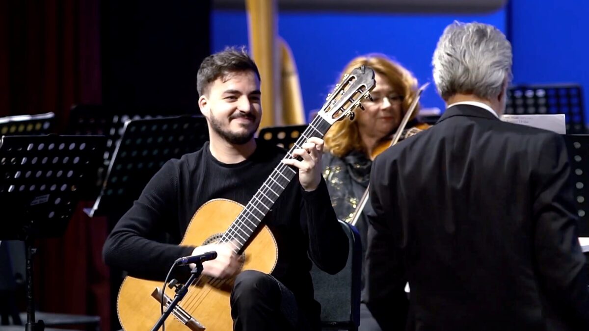 NextImg:Antonio Vivaldi: Concerto for Guitar and Strings in D Major, RV 93