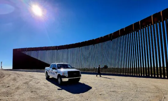 Clinton-Era Proposals Key to Ending Immigration Crisis: Advocacy Group