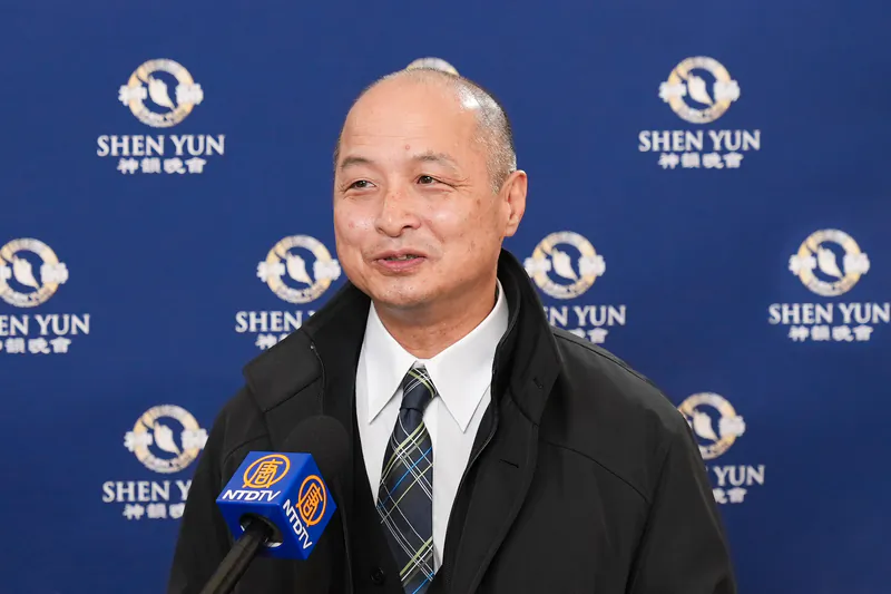 Mr. Nishimori Yosiyuki, a department director of a taxi company, attends Shen Yun Performing Arts at the Aichi Prefectural Art Theater, in Nagoya, Japan, on Jan. 30, 2023. (Lu Yong/The Epoch Times)