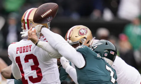 49ers’ Purdy Has Torn Ligament in Right Elbow