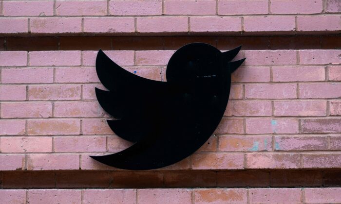 Former Twitter Execs Set to Lift the Lid on Hunter Biden Laptop Case
