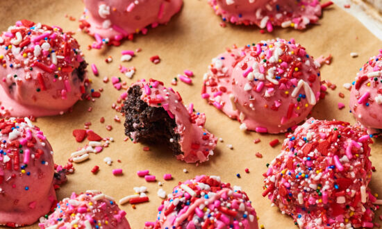 Oreo Truffles Are Perfect for the Big and Little Loves in Your Life