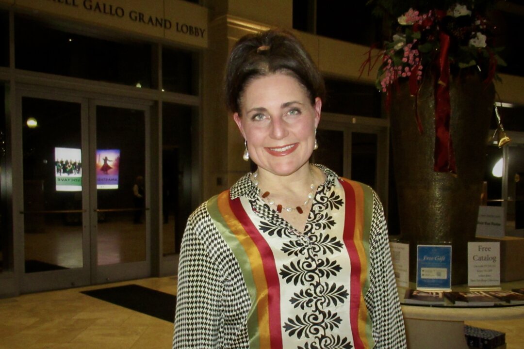Diane Wagner at the Shen Yun Performing Arts performance at Gallo Center for the Arts – Mary Stuart Rogers Theater on Jan. 31 (Linda Jiang)