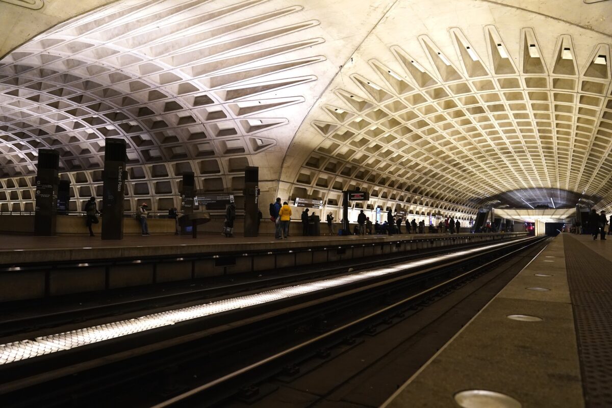 NextImg:Passengers Disarm Gunman Who Killed DC Employee, Shot Others