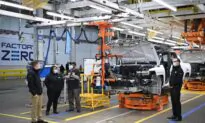 US Manufacturing Index Sank in January, Feeding Recession Risk