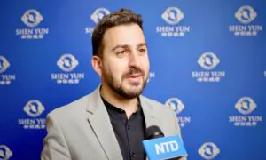 Journalist Says Shen Yun Is ‘Like Entering Another World’