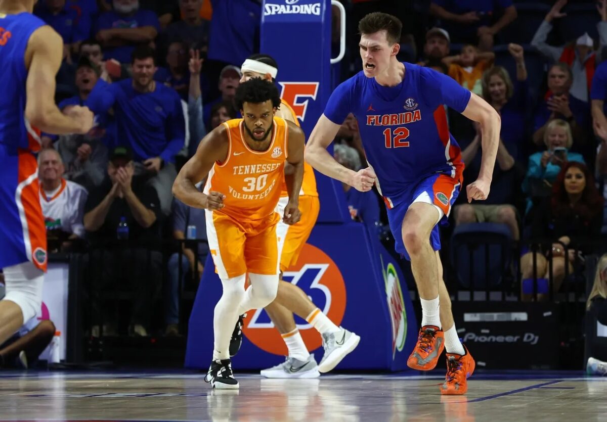NextImg:Top 25 Roundup: Florida Rallies, Stuns No. 2 Tennessee