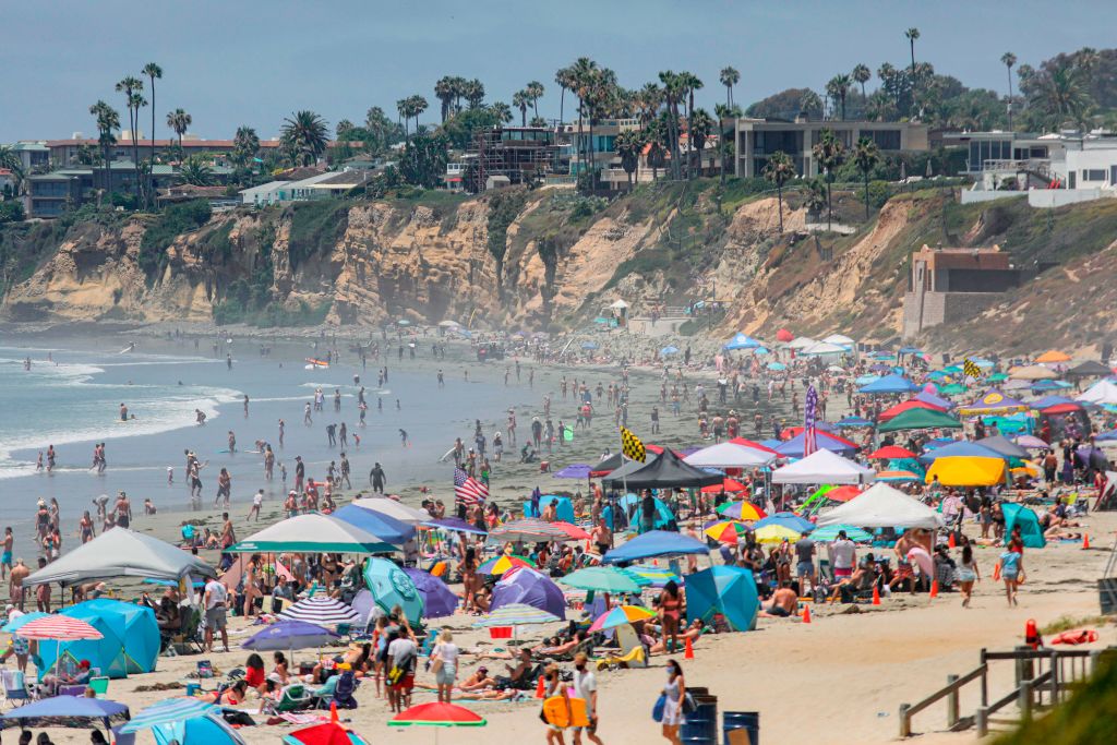 NextImg:San Diego to Enforce Sidewalk Vending Permit in Beach Areas
