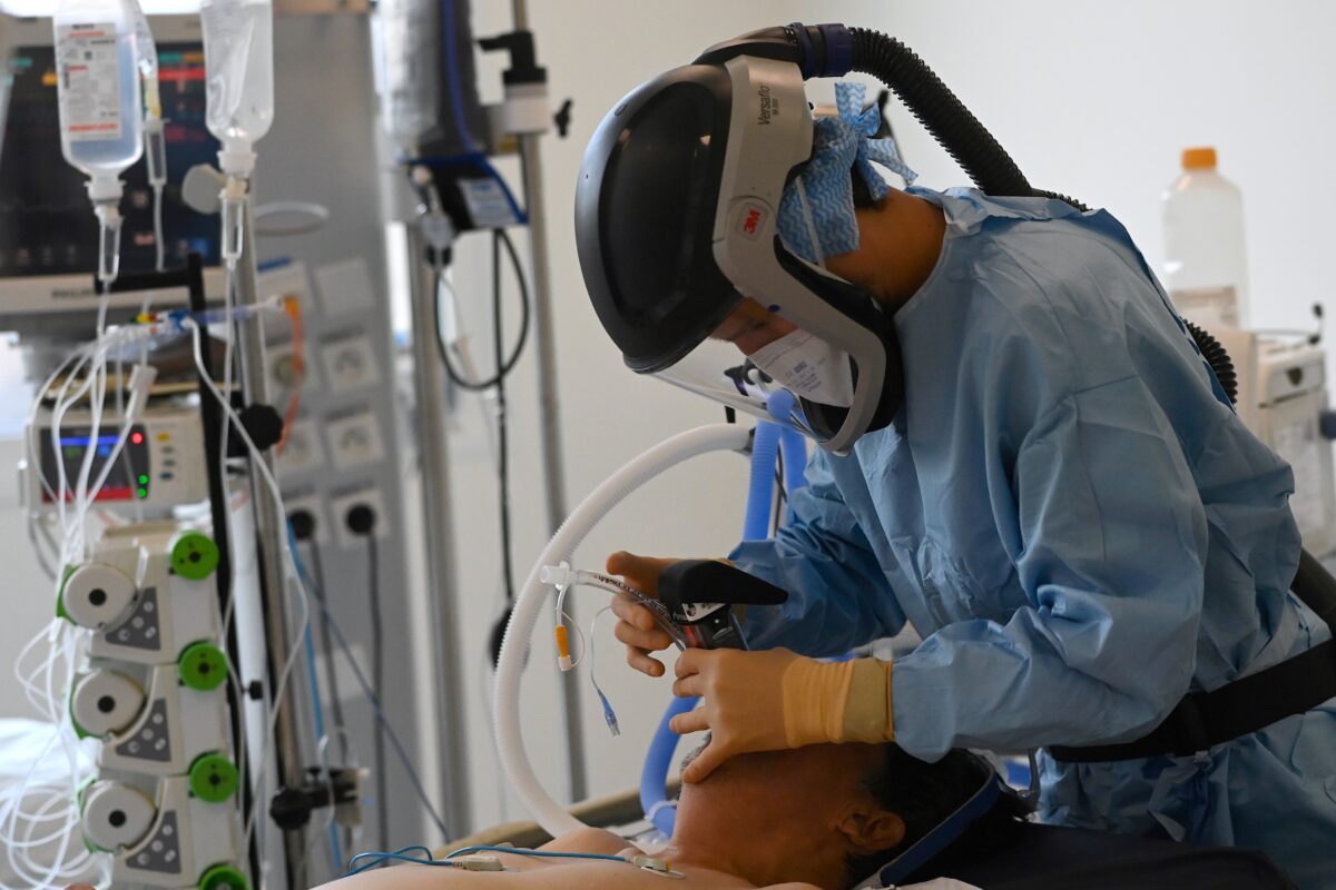 NextImg:How Mechanical Ventilation on COVID-19 Patients May Be a Death Sentence