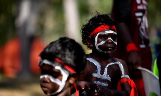 Opposition Leader Urges More Action to Protect Indigenous Children