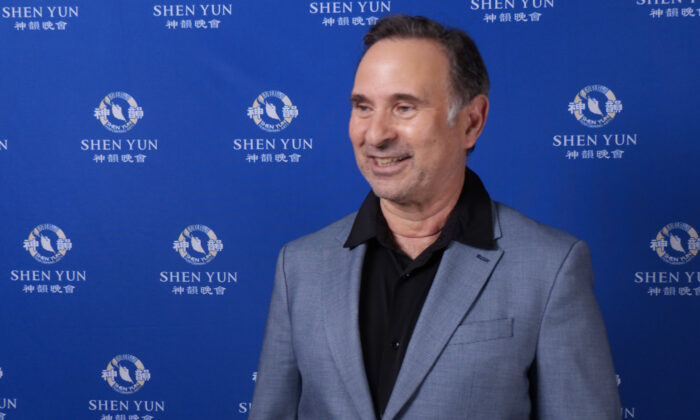 Shen Yun Shows Virtues, Beauty, ‘The World Needs a Lot of That’ Says Eduardo Brito National Theater Director