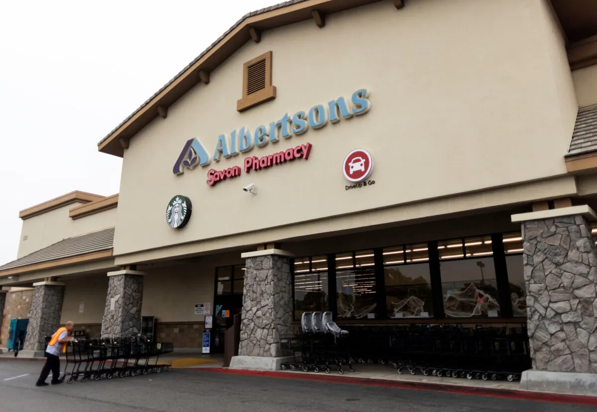 An Albertsons grocery store is seen as Kroger agrees to buy rival Albertsons in a deal to combine the two supermarket chains in Glendora, Calif., on Oct. 14, 2022. (Aude Guerrucci/Reuters)