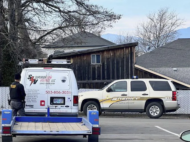 Hood River Police respond to an active shooter in Hood River, Ore., on Feb. 2, 2023. (Columbia Gorge News via AP)