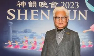 Korean Educator Sums Shen Yun Up in 3 Words, Says ‘We Should Remember Them in Our Hearts’