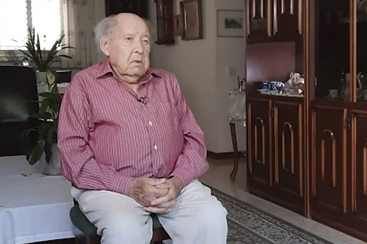 Shlomo Perel at his home in Givatayim, Israel, in an undated photo. (Yad Vashem Holocaust Memorial via AP)