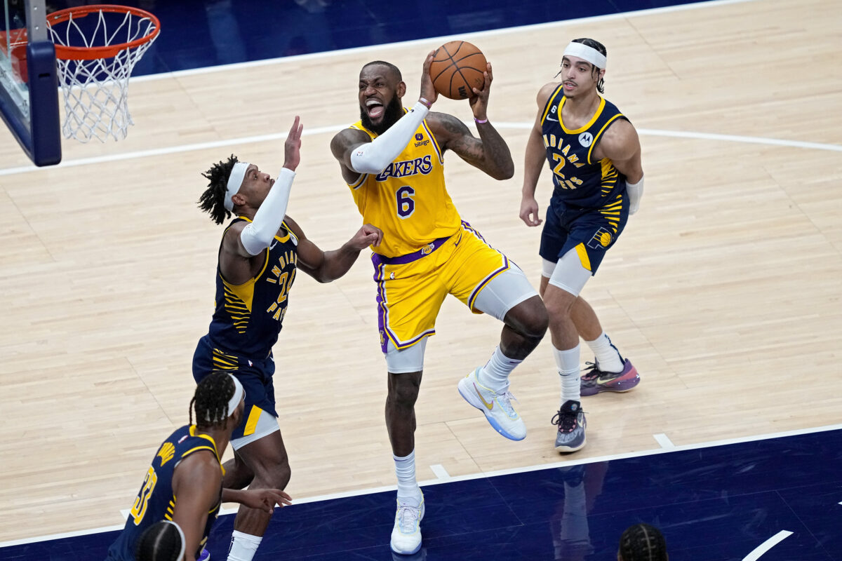 NextImg:James Closes in on Scoring Record, Lakers Rally Past Pacers