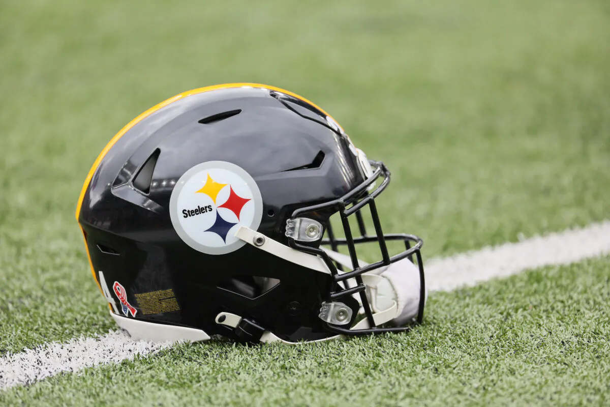 A Pittsburgh Steelers helmet on the field during the game against the Cincinnati Bengals at Paycor Stadium in Cincinnati, Ohio, on September 11, 2022. (Andy Lyons/Getty Images)