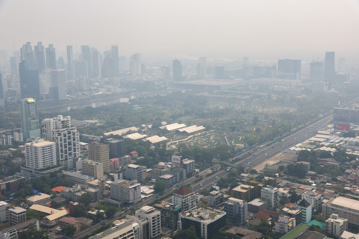 NextImg:Nearly 200,000 People in Thailand Hospitalized Because of Air Pollution