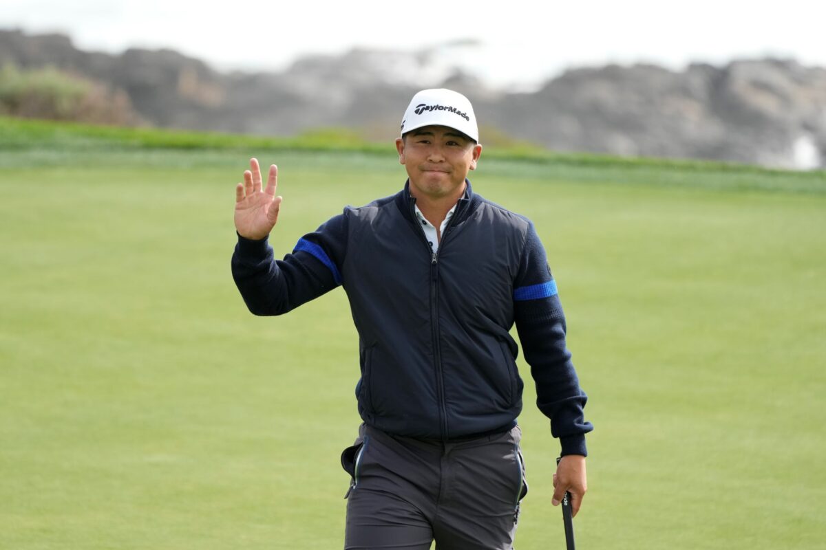 NextImg:Kitayama Leads Pebble Beach as the Worst of the Wind Looms