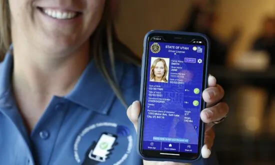 Digital Driver Licence Pilot Takes Off in Regional Town of Victoria