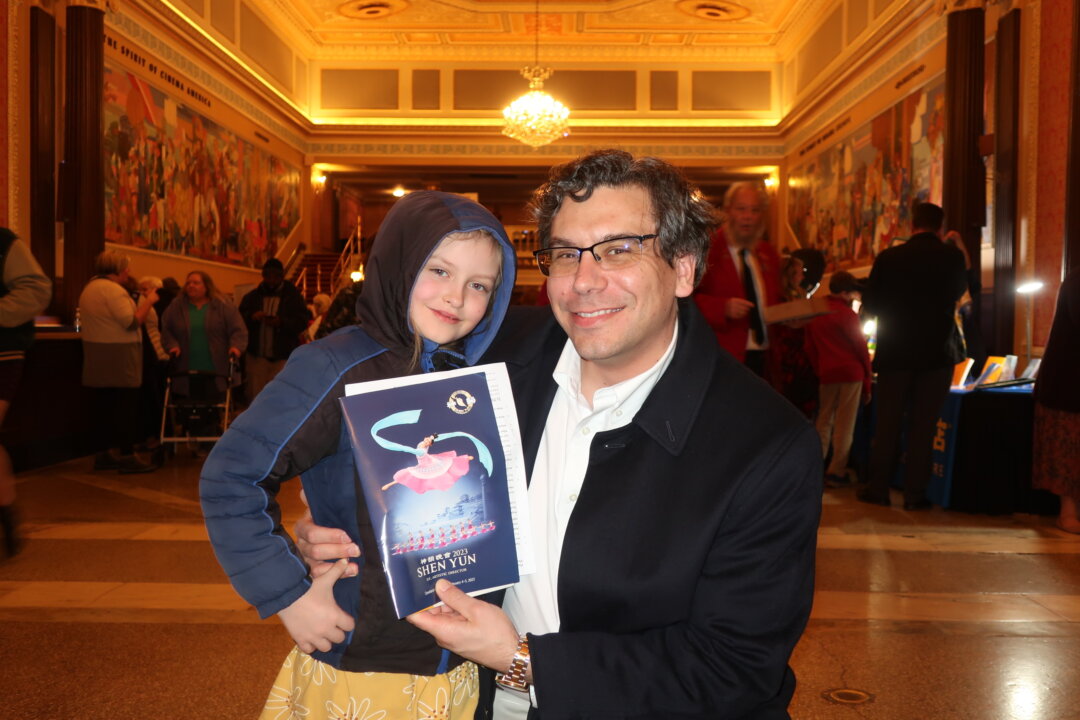 John Budnik and his daughter enjoyed Shen Yun at The State Theatre at Playhouse Square, in Cleveland, on the afternoon of Feb. 4, 2023. (Stacey Tang/The Epoch Times)