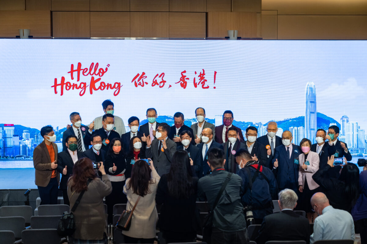 NextImg:HK Falling out of Favor, Tries to Attract Tourists by Handing out 500,000 Air Tickets