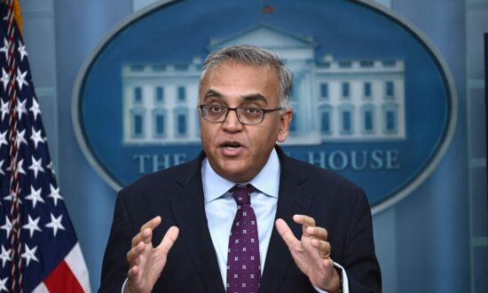 Government-Purchased COVID-19 Treatments Set to Run Out—Here’s What to Expect