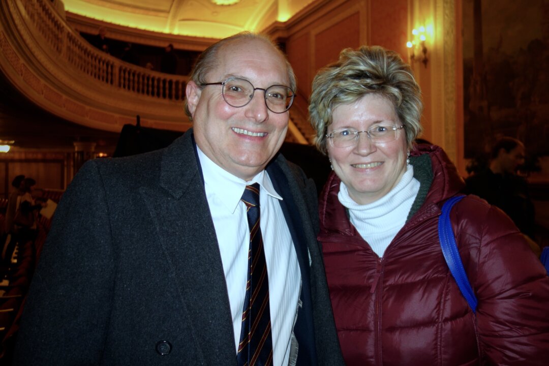 David and Jackie Bajc at the Shen Yun Performing Arts performance at The State Theatre at Playhouse Square on Feb. 5, 2023. (Michael Huang/The Epoch Times)
