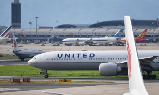 US Seeks $1.1 Million United Airlines Fine Over Boeing 777 Preflight Checks