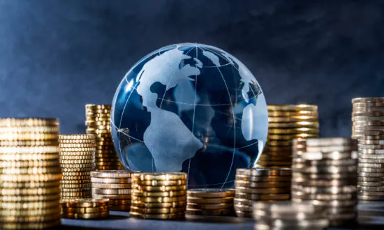 Why Gold Flourishes in Times of Market Volatility, War, and Crisis