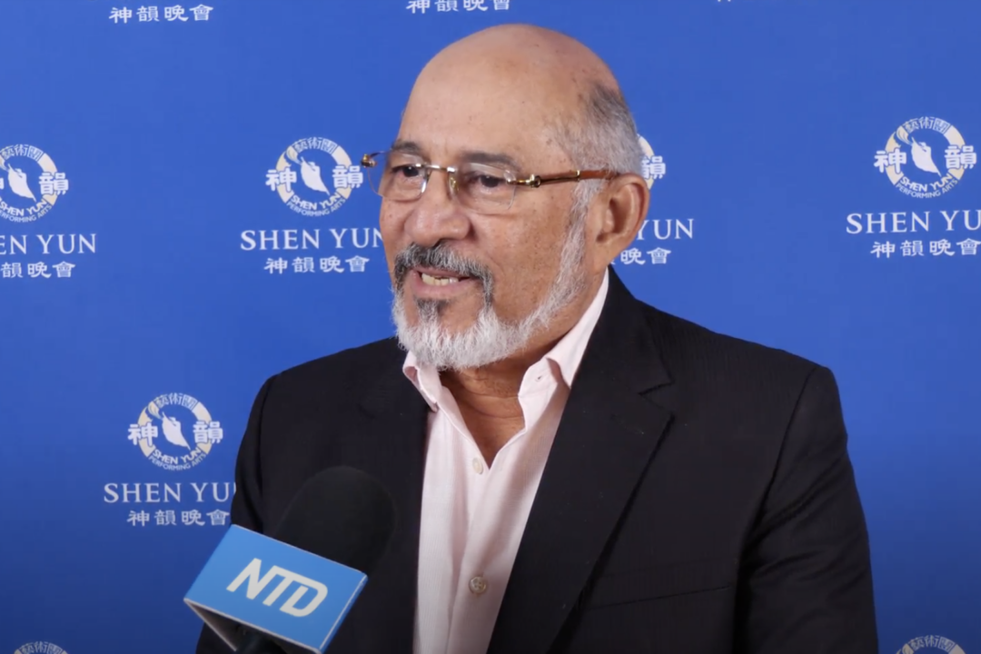 Lucildo Gómez attended Shen Yun Performing Arts at the Grand Theater of Cibao Restoration Hall, on Feb. 6, 2023. (NTD)