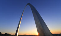 Gateway to the West: Eero Saarinen and the Jefferson National Expansion Memorial