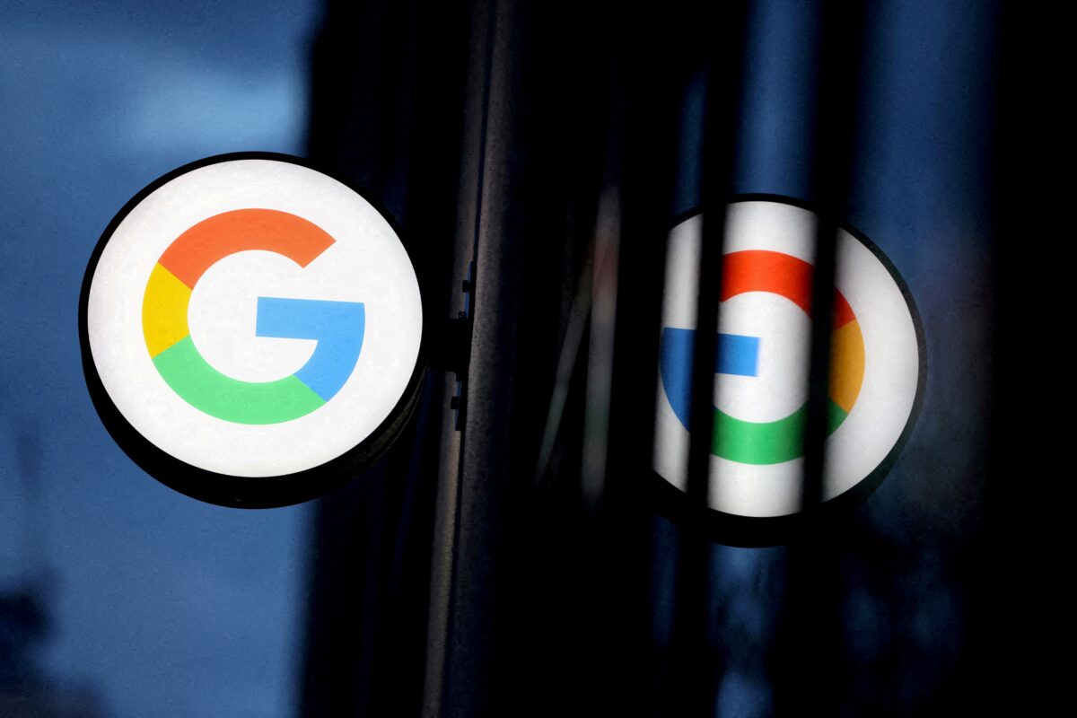 NextImg:Google AI Chatbot Bard Flubs an Answer in Ad