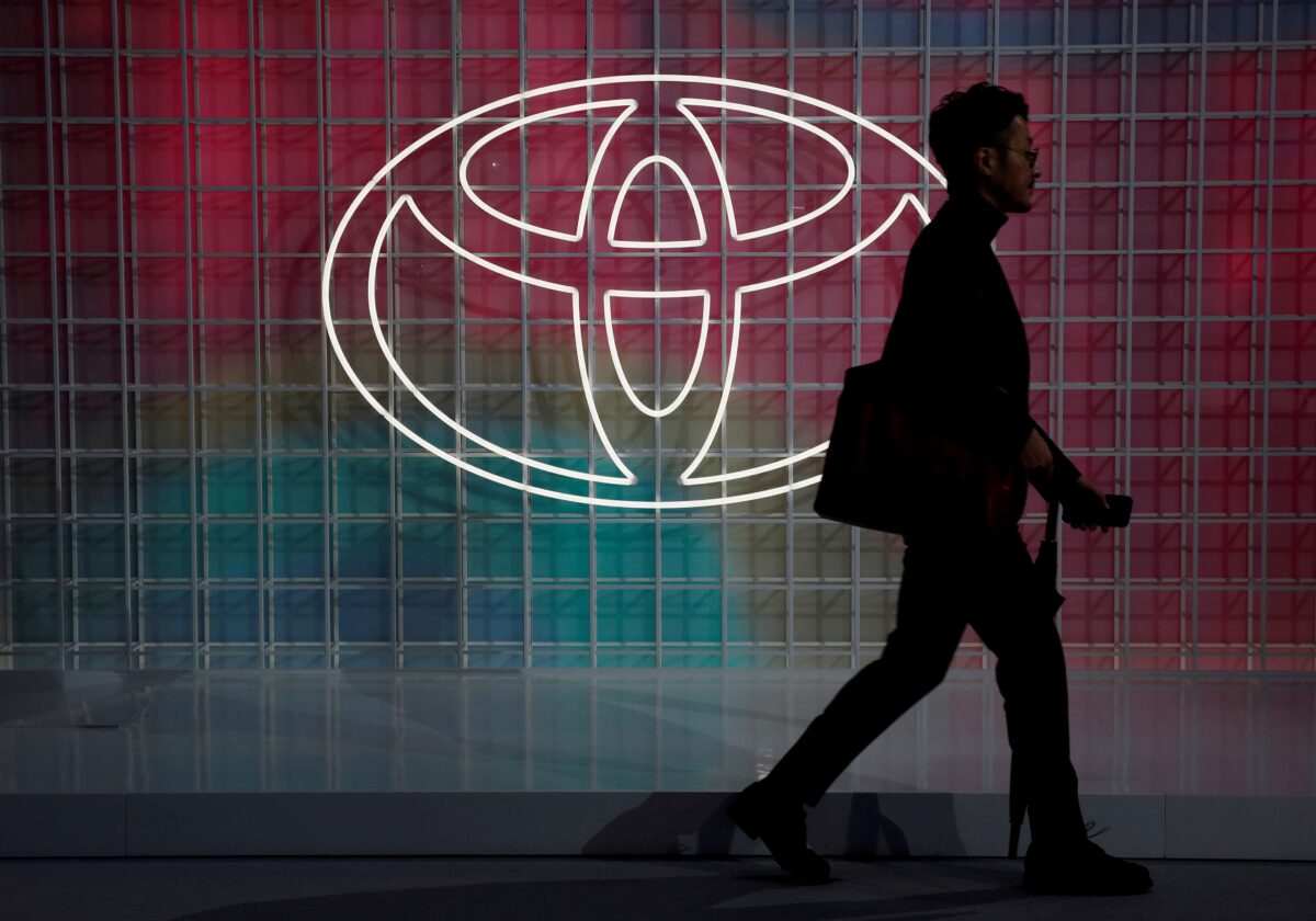 NextImg:Toyota's 3rd-Quarter Profit Jumps 22 Percent, Buoyed by Weak Yen and Higher Sales